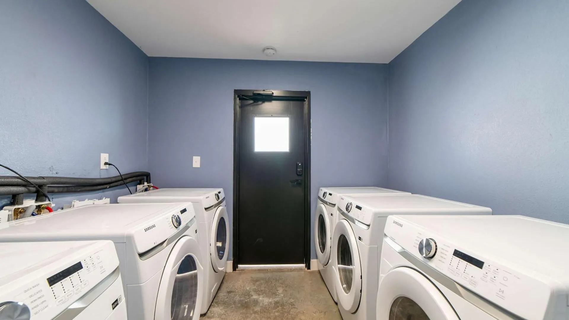 Sojourn'S Harborage Pet-Friendly Apartment North Camellia Acres